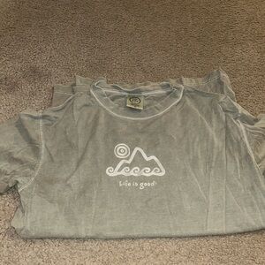 Women’s Life is Good T-shirt Sz M